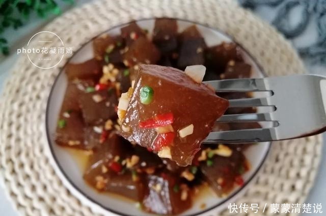 天热,我家这菜一周吃6次,冷热均可,Q弹劲道,怎么吃都不腻