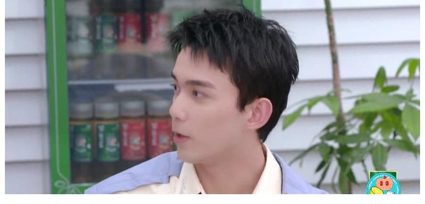 寶藏男孩|吳磊有多可愛？節目中模仿狗狗，逗得趙麗穎差點笑噴！