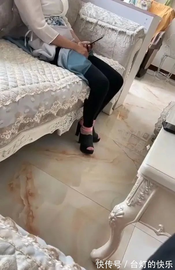 |今日段子:王者健康系统,遭遇史诗级加强后的男初中生!