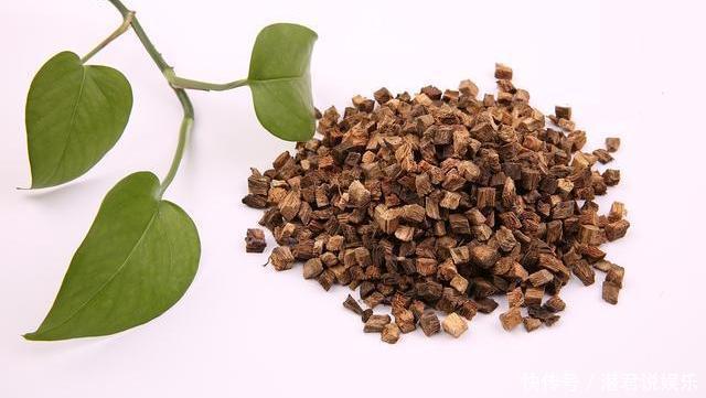 四种食物,堪称“催老剂”,女性若管不住嘴,老得快也怪不得别人