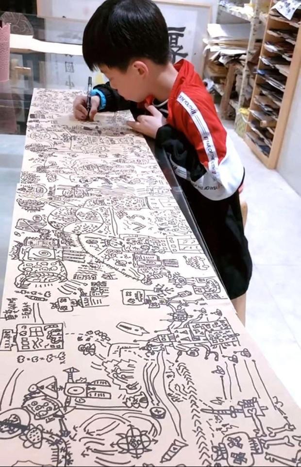 之乎者也|儿童版《清明上河图》火了,宝宝1天完成巨制,网友:这个是高手