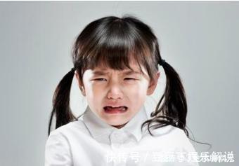 商场|3岁女童与爸爸走散,商场工作人员广播爸爸名字,笑声弥漫整栋楼