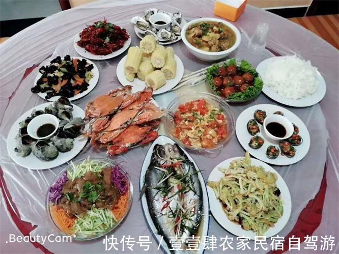 多汁|辽宁绥中东戴河望海阁渔家院，海鲜肥美多汁食客爆满，开门就是大海！