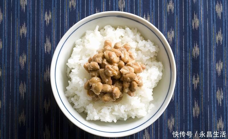 现象|睡觉时出现这3种现象，是高血脂的“信号”，希望你1个不占