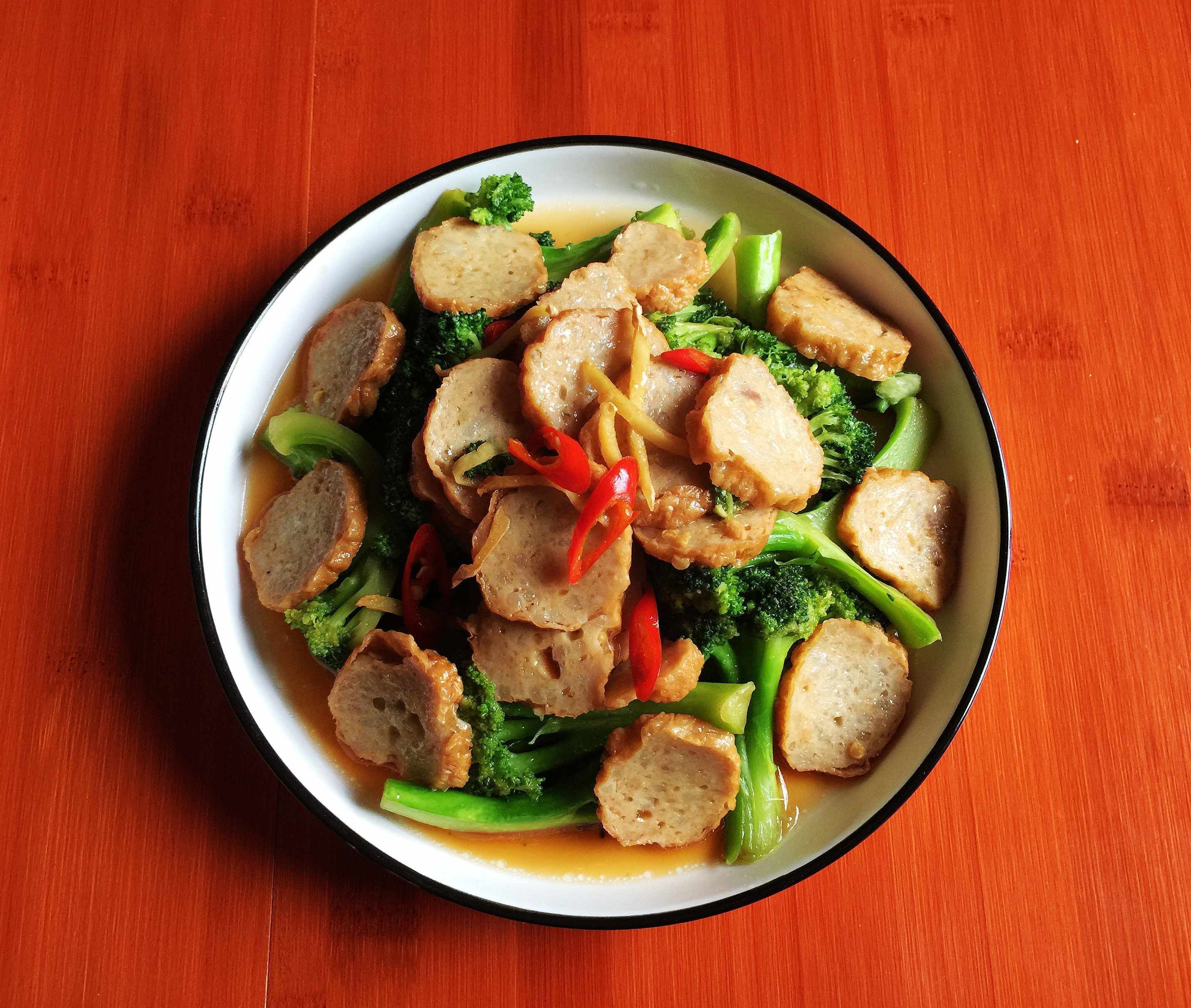 午餐|一家三口的午餐，半小时搞定4道菜，好吃又营养，天天光盘不浪费