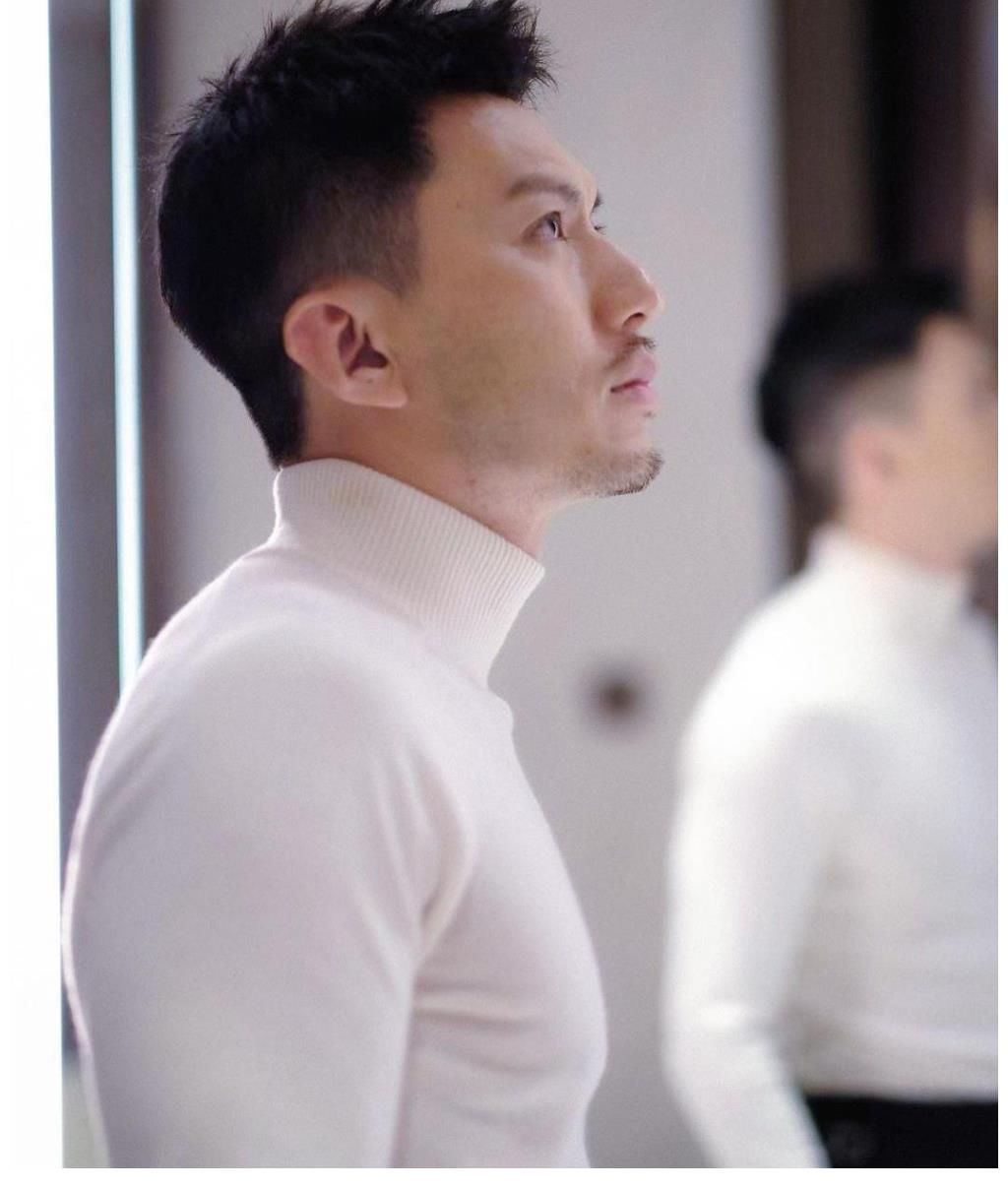 对未入TVB视帝十强感到不满？袁伟豪IG发文：人心本就是偏的