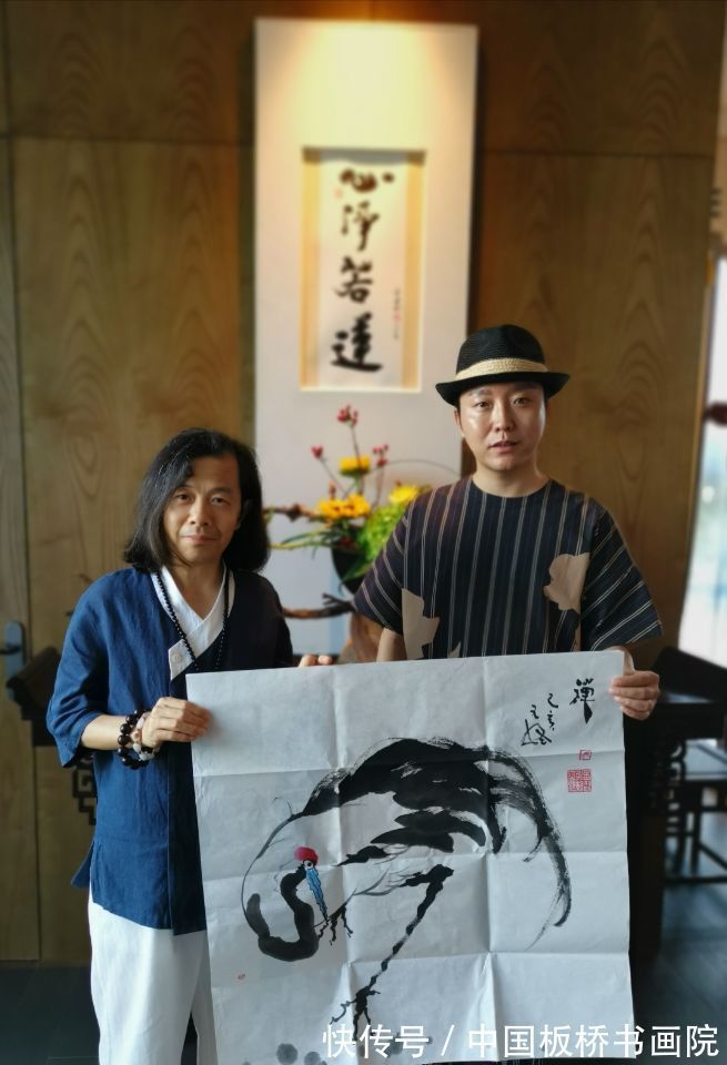 仙卷#中国收藏_李玉刚190万收藏国际著名画鹤大师陈九怪《禅·丹顶鹤》仙卷