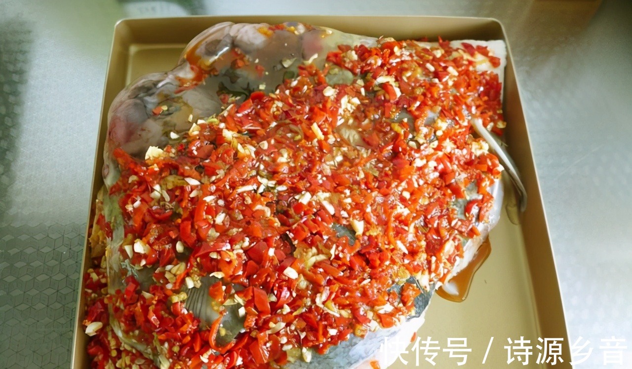 开胃|剁椒搭配鱼头，麻辣过瘾，但是特别开胃！