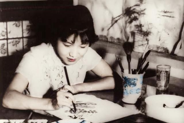 故事|女弟子求画,齐白石一高兴画了3幅,如今卖出2000万