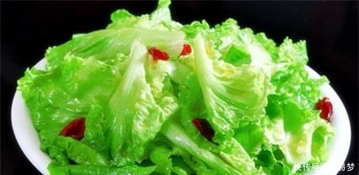 大盘|生菜最好吃的做法,每次做两盘,我一个人就可以吃掉一大盘!