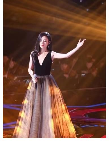 好声音|《中国好声音》五强诞生直指巅峰之夜，十年音乐积淀见证时代精神