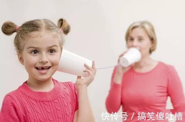 小孩出現(xiàn)撞頭、咬指甲、撕嘴皮等行為,媽媽一定要警惕了