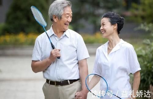 多走路|多走路真的能长寿?医生:若过了50岁,常做3件事或比运动更重要