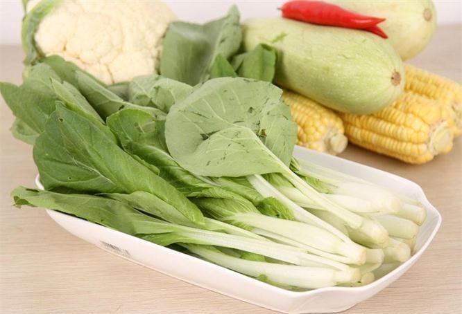 维生素c|每天晚上可以坚持吃3种食物,美容减肥、排毒抗老,爱吃就赚了!