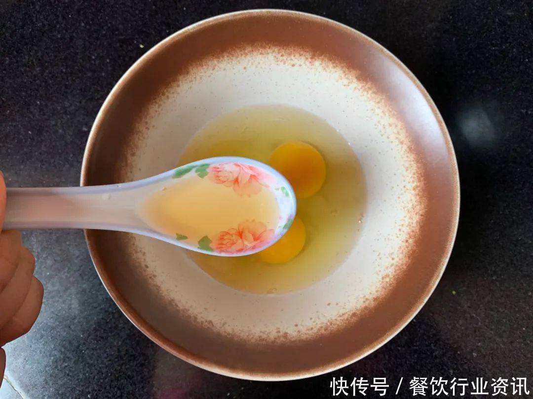 懒人最爱的开工早餐,不用和面不用擀,10分钟搞定零失败!