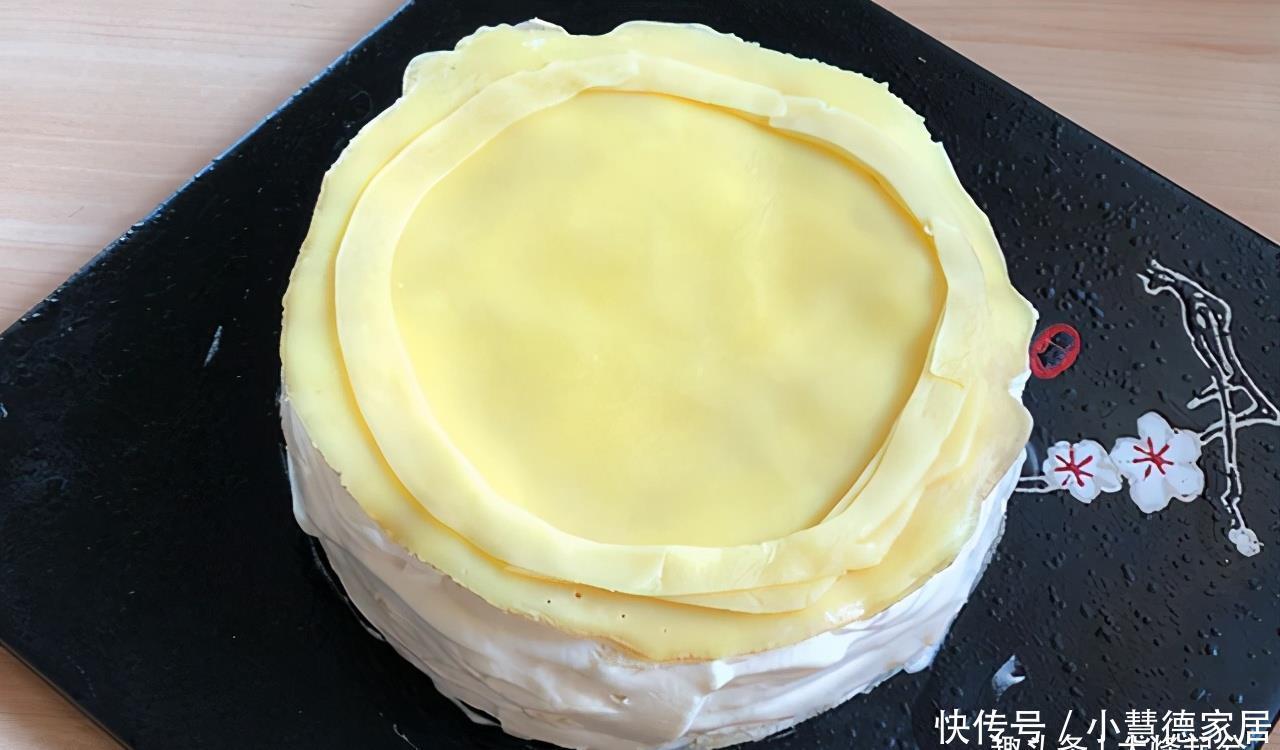 面皮|带着秋味的甜品,多层柔软的桂花蛋糕,入口即化,好吃又好看