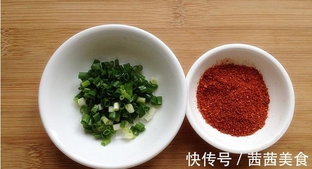 下饭|炒豆芽换个做法，鲜香美味，非常下饭，很快就能上桌