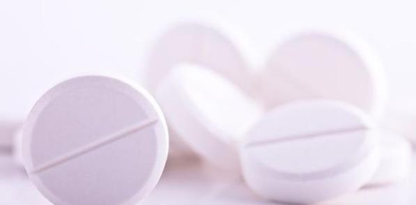 阿司匹林|长期服用阿司匹林,血液会变稀、血管会变薄?看完可能就清楚了!