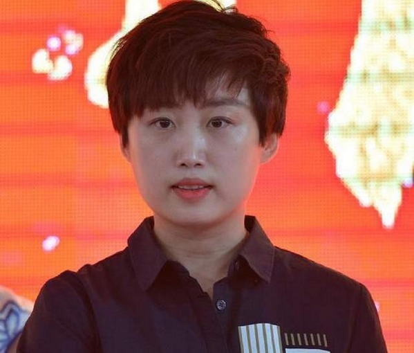 张怡宁|还记得击败过张怡宁的郭跃吗?26岁被开除,如今变女神进军金融圈