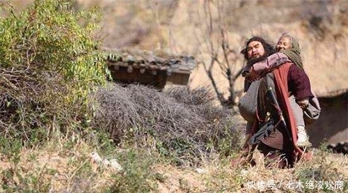 忠义|水浒传中谁是真正的伪君子?并非宋江,此人看似忠义实则真小人