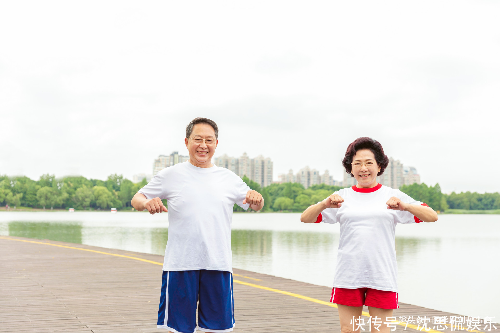 长寿的人，走路时会有五个表现，若你全部符合，恭喜你身体很硬朗