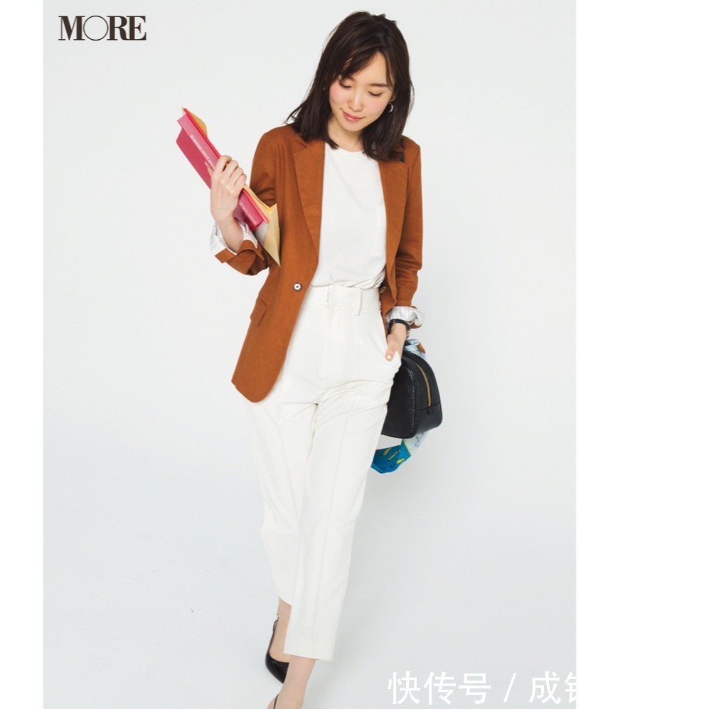 棕色|女人不管年龄多大别总穿黑色,换成这四种颜色试试,很时髦很吸睛