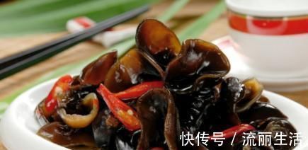 降脂|黑木耳是降脂、防血栓高手!但医生说:这几类人一口也不要吃