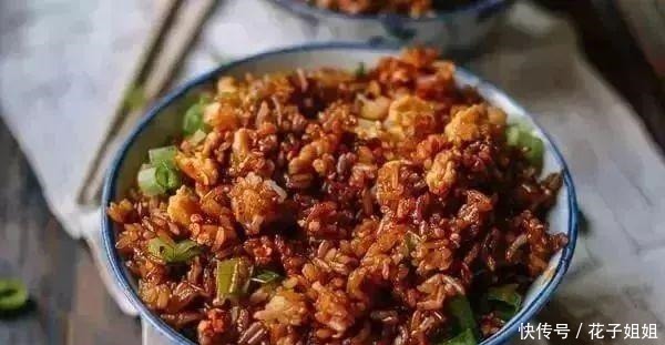 剩米饭这些做法简直太美味了,我恨不得一次吃下十碗