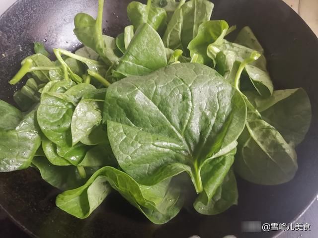 草酸|这菜2块钱1斤，含钙量比苋菜都好，简单一炒就上桌，不懂吃可惜了