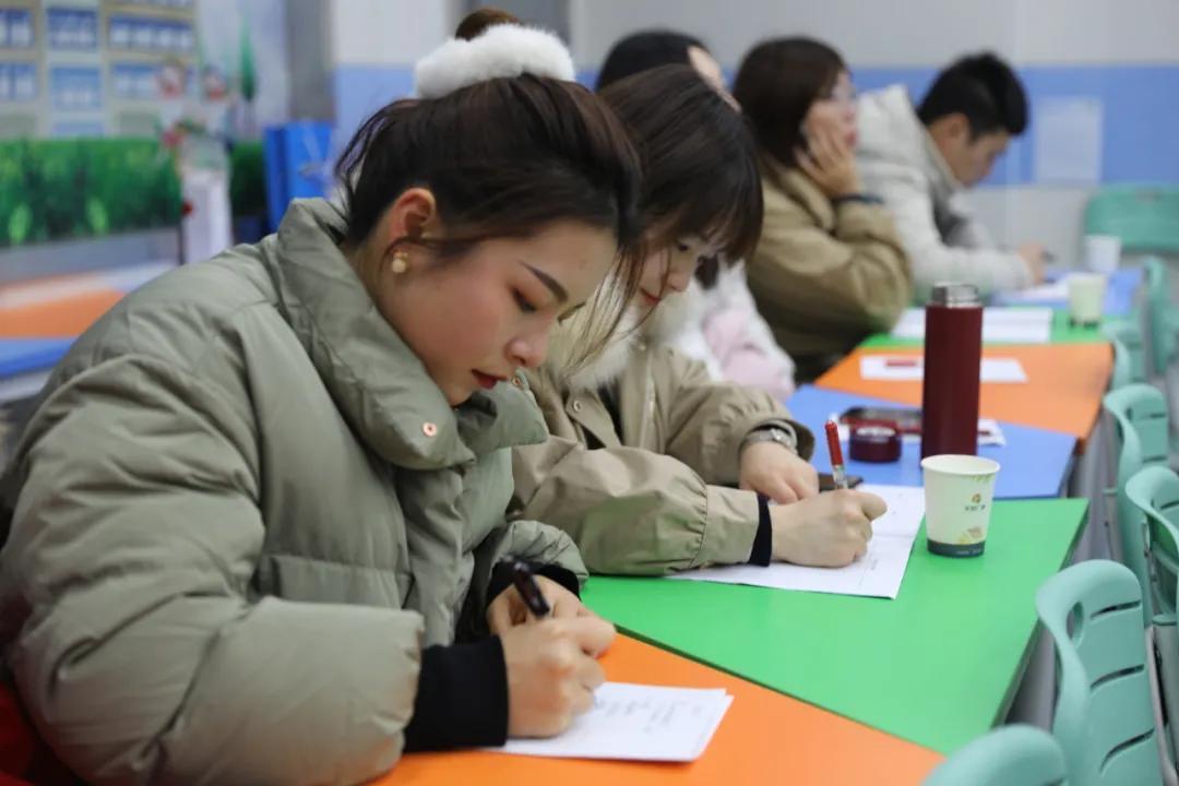 教师技能大比拼，各展风采促成长——阜南玉泉小学教师素养大赛