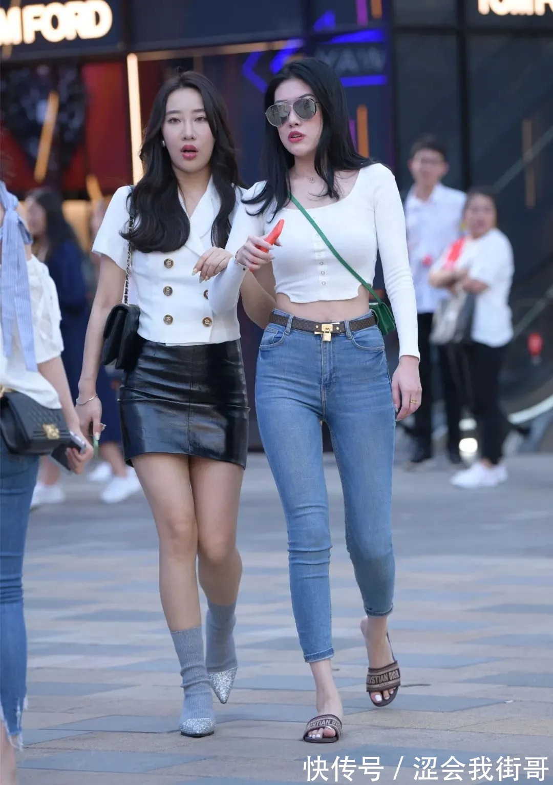 牛仔裤 街拍美女:牛仔裤主题