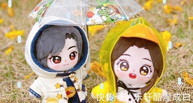 憐憐|《天官賜?！吩煳锕澤系闹x憐，花城友情贊助，160的高達憐憐