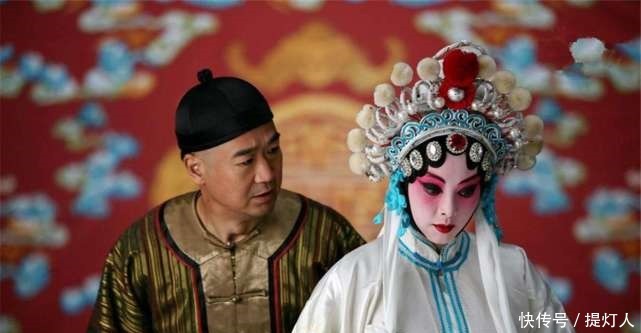 才女上联“昨日今日明日,日复一日”,穷书生下联令人感动!