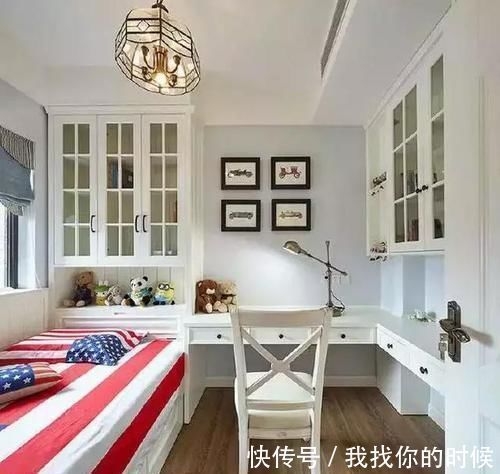 收纳|老婆说小卧室不要买床了,漂亮又省空间的装修,效果真不错