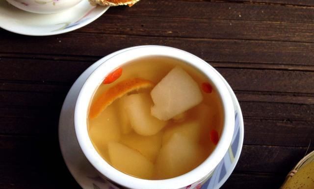 咳嗽|煮梨汤，很多人第一步就错了！多做这一步，就等于没喝更咳嗽！