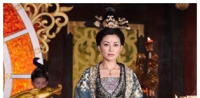 上官婉儿$李隆基掌权后，为何迅速除掉上官婉儿？史学家：换作你也难以忍受