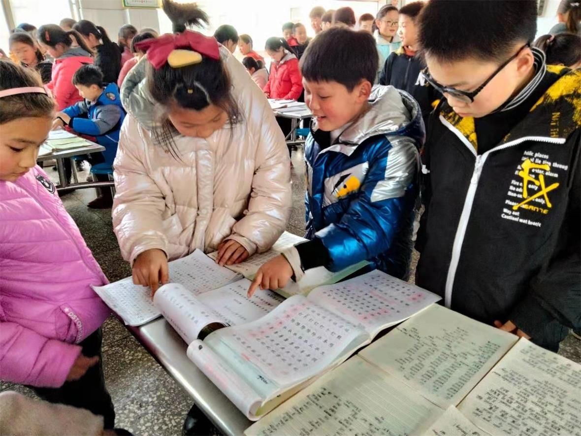 花园小学：多彩寒假，缤纷绽放