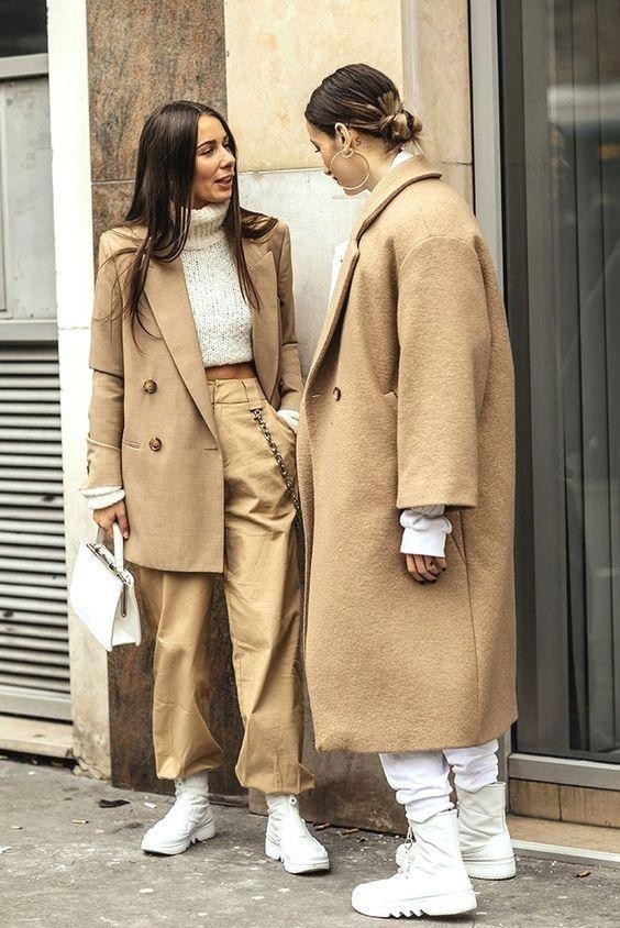 高贵 跟着欧美流行色走,搭配大衣不会出错,让你时髦整个秋冬