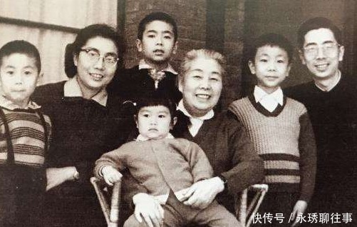 鲁迅唯一儿子后来怎样了?确实不出名,有一后代家喻户晓