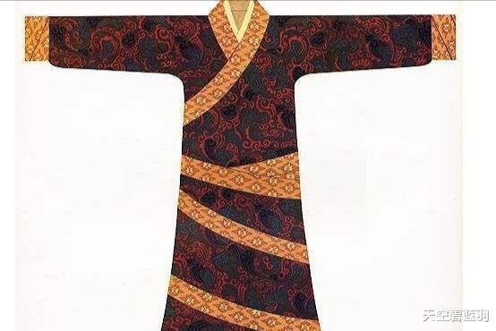 服饰@观汉服发展始终汉服热思潮兴起,实则体现了中国人的文化自信