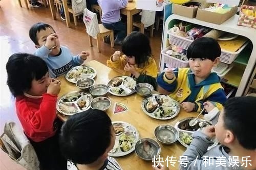 伙食费|交着幼儿园天价伙食费,孩子却吃着汤泡饭,宝妈:钱都花哪去了?