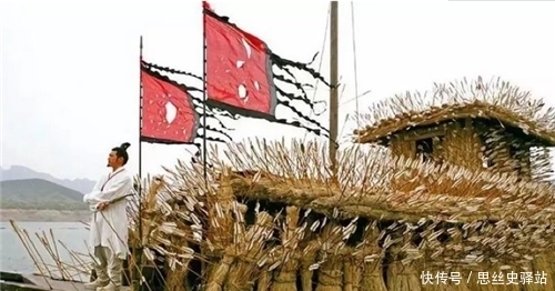 诸葛亮|诸葛亮草船借箭时，为何曹操不放火箭？专家：没你想的那么简单