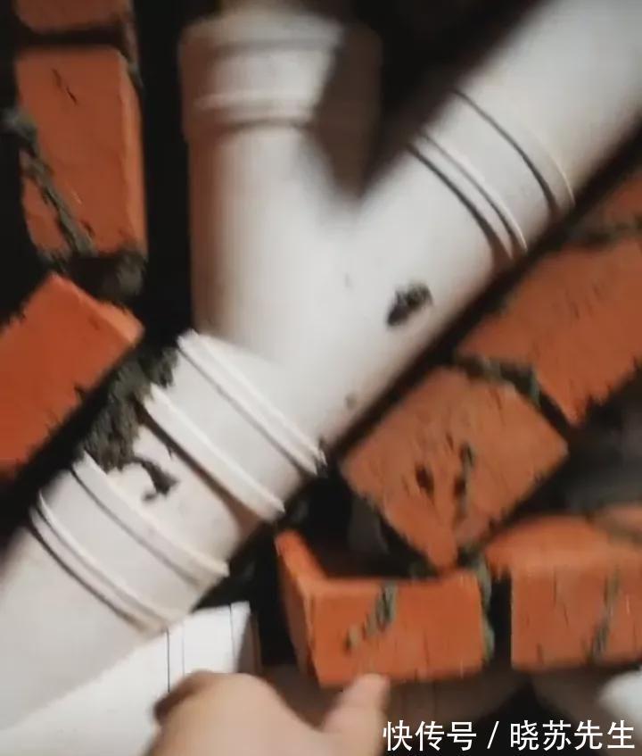 水管|水电工这样给我家布置下水管道,真的让我很满意不得不竖起大拇指