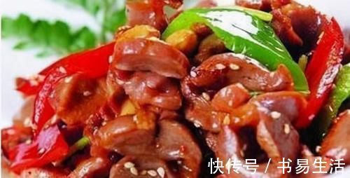 排毒|人到中年,冬天常吃三种美食,清理肠胃,排毒养颜,美容护肤