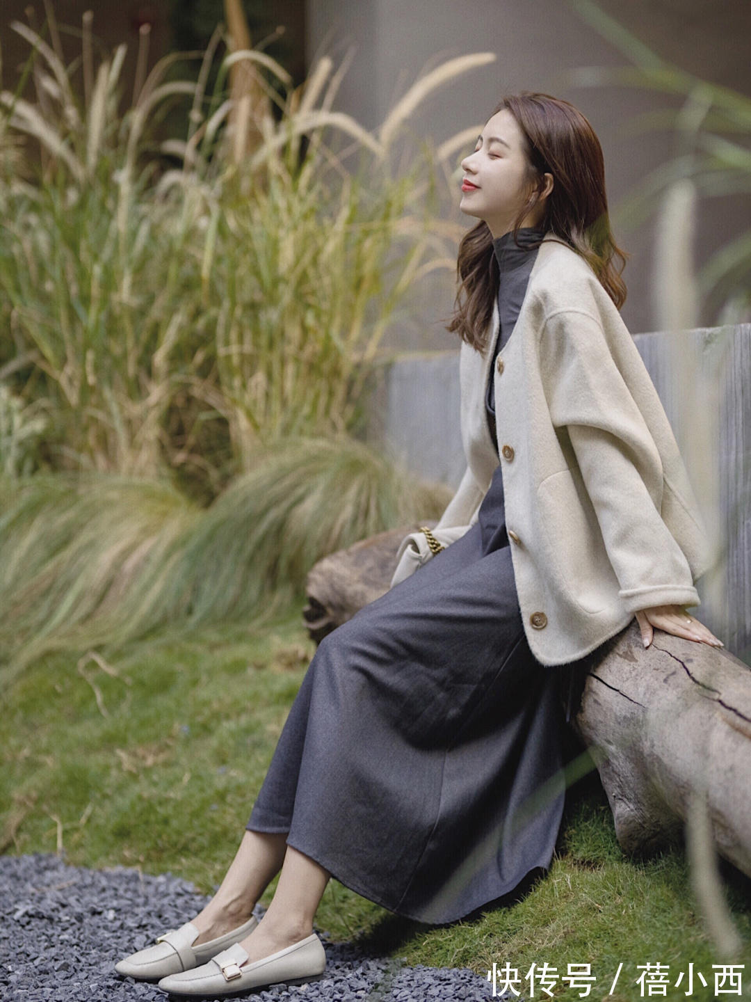 冬季 “短外套”才是最适合小个子的单品,冬季气质款长这样,时髦洋气