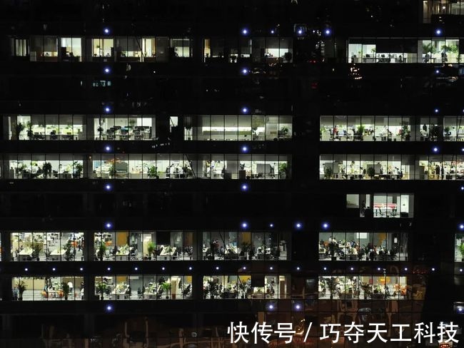 腾讯光子工作室|当所有人都在吐槽996、007的时候，TA是多么期待实现996