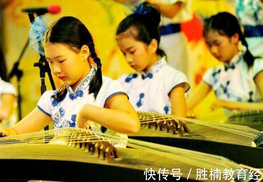 孩子|“穷养儿子富养女”，这句话背后的含义，你真的理解了吗？