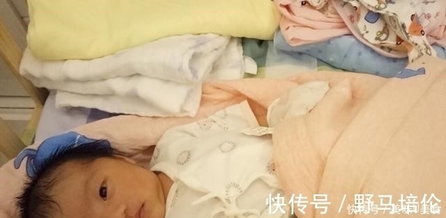 身体乳|宝妈常给孩子抚摸三个部位，孩子越来越聪明，你会给孩子抚摸吗？