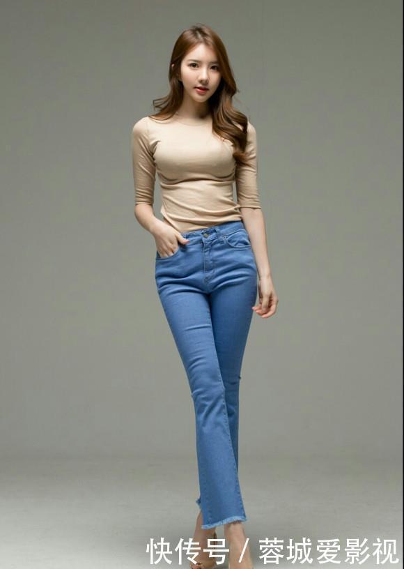 美女金孝轩:第2823时尚潮流穿搭美图欣赏