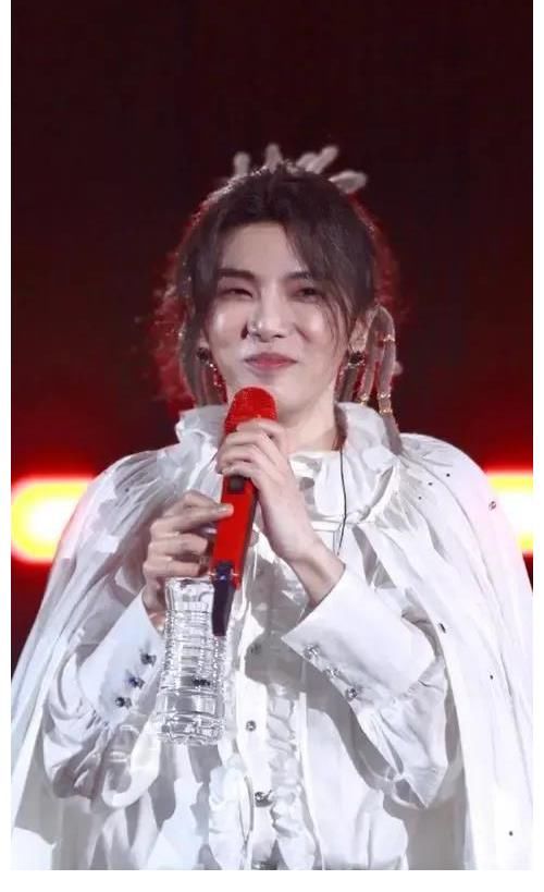 13年“快乐男生”前三，华晨宇、欧豪发展最好，白举纲一言难尽